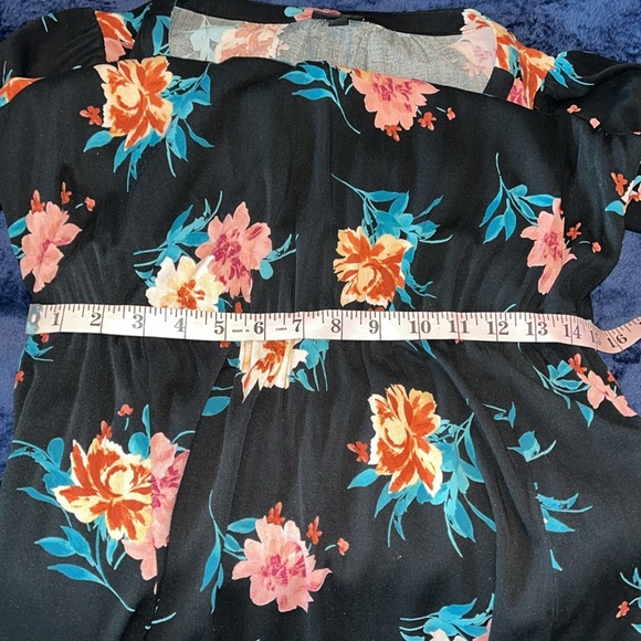 Torrid Mini Stretch Challis Aline Dress in Black and Florals Torrid size 0 US 12 - Picture 11 of 15